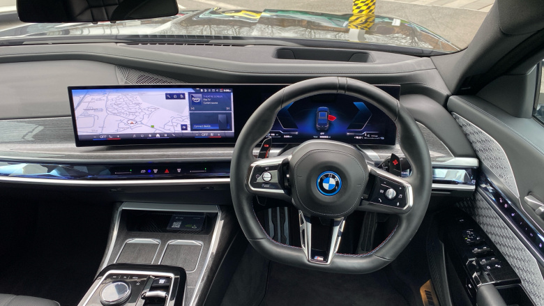 BMW 7 Series M760e xDrive 4dr Auto Saloon